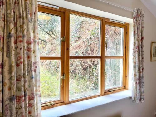 Iekārtas, Y Bwythn Welsh Countryside Retreat UK Getaway - Pass the Keys in Llanegwad