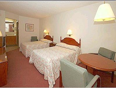 Mountain Empire Motel photo