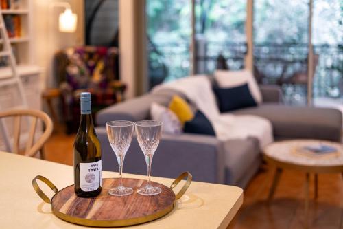 Riverside Retreat - Your Window to Nature-close to HOSPITAL in Douglas (QLD)