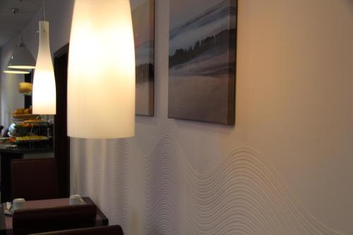 Adena Hotel - image 5