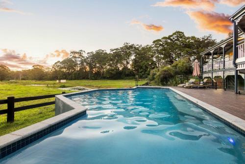 Omgivelser, Paddock View Ranch In The Sunshine Coast Countryside in Cooloolabin