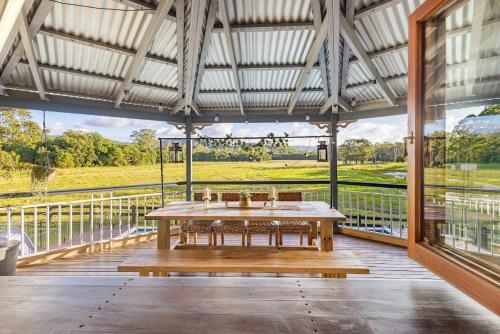 Have, Paddock View Ranch In The Sunshine Coast Countryside in Cooloolabin