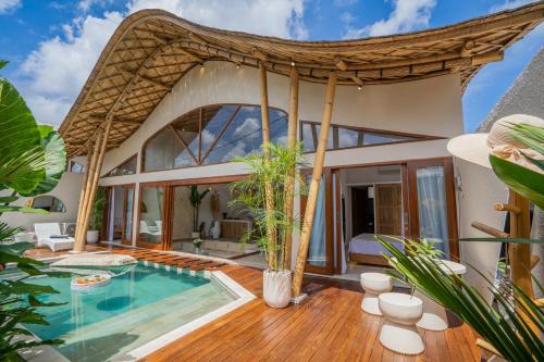 Viva la Vida Villa - 2BR Villa in Kerobokan