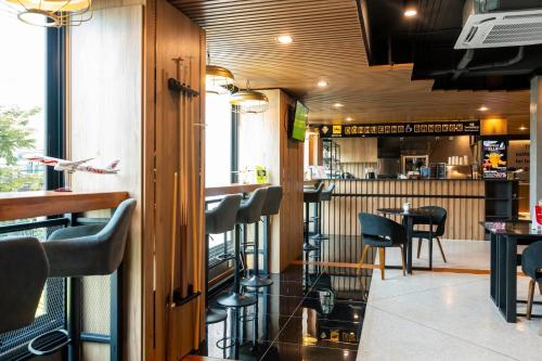 حانة/استراحة, 12 The Residence Hotel & Apartment in Don Mueang International Airport