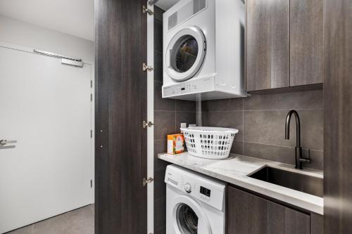 3BR apartment close to Accor Stadium - image 4