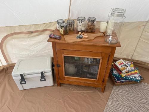 Fairy Wren Off Grid Luxury Glamping Retreat in Wine Country