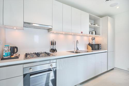 STAY BY LATINEM Luxury 1BR Holiday Home CVG 710 Near Burj Khalifa, Dubaj (fotografie 3)