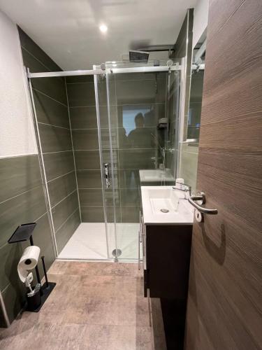 Bathroom, Dorfgalerie Lahntal in Villmar
