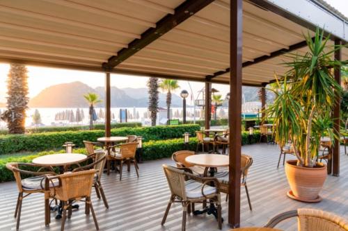 658165255 Hotel Aqua