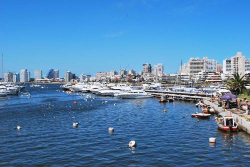 Létesítmények, Hotel De La Barra in La Barra
