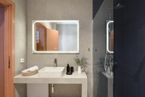 Luxury Athens Loft in Prime Location, Athens (photo 7)