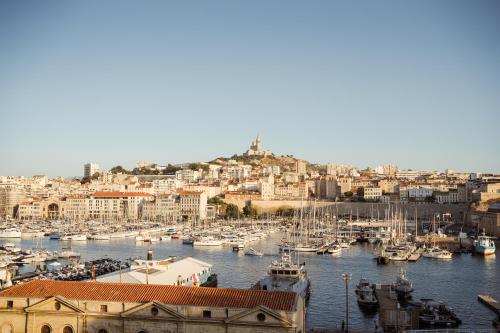 Citadines Castellane Marseille - image 10