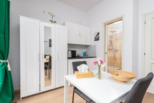 Private Retreat Close to Stations in Praha 3, Praga (zdjęcie 5)