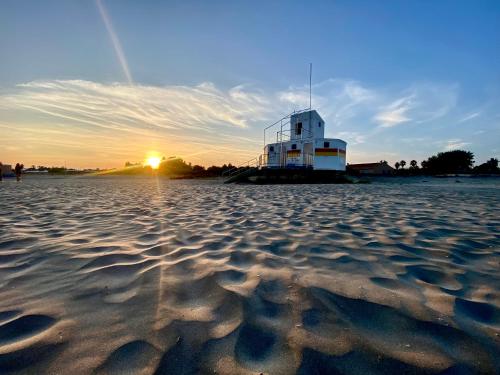 Emplacement exceptionnel et rare sur la plage! near Herve Cote Plage