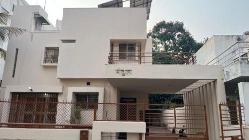 Manjul bungalow, Nashik
