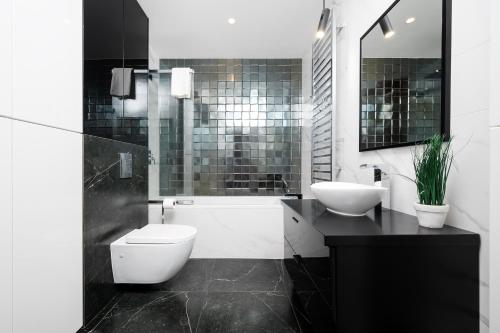 Kopcińskiego Superior Apartment