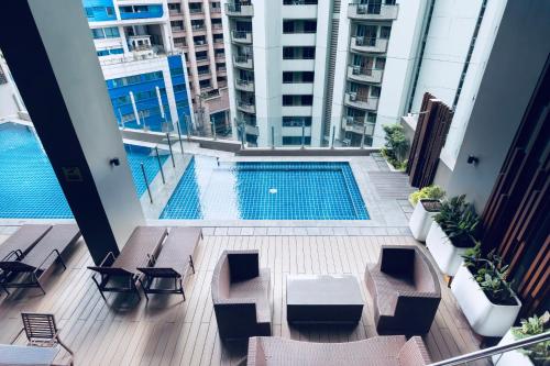 Cozy Flat at Makati s Coolest St Cozy Flat at Makati s Coolest St