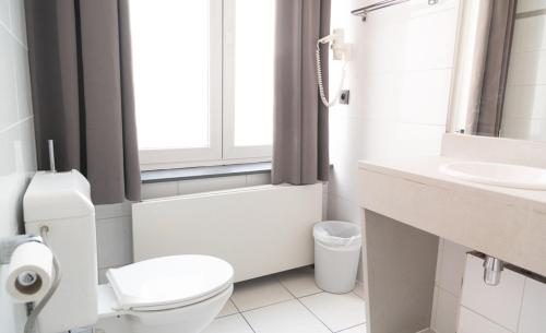 Safestay Brussels - image 7