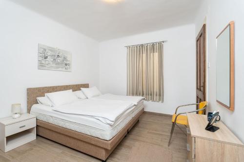 Apartment Family Tokic
