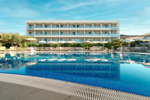 Pharos Hvar Hotel - image 8
