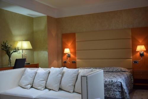 Hotel Perusia La Villa - main image