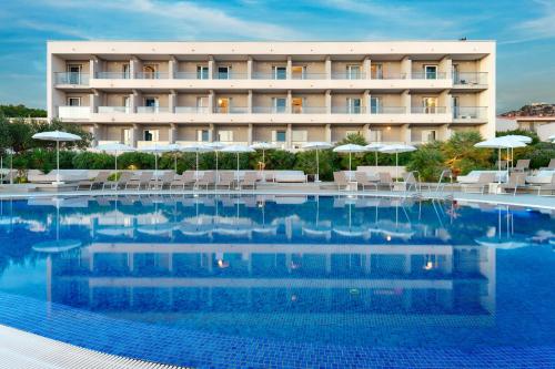 Pharos Hvar Hotel - image 14