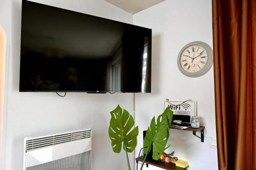 Appartement proche centre avec terrasse, Strasbourg (photo 7)