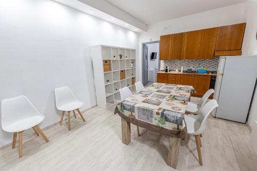 Iekārtas, Casa familiare borghetto Nora 5 in Gravina Di Catania