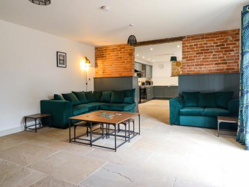 A szálláshely kívülről, Threshers Barn in Weston Rhyn