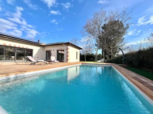 Villa piscine chauffée golf gîte à louer Golf Gujan-Mestras