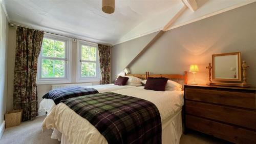 Below the castle at Snowdonia in هارليش