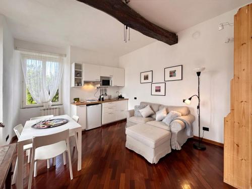köök, La casa di Martina a San Pè (La casa di Martina a San Pe) in Castiglione Chiavarese