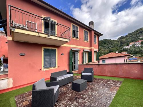 Hotelli välisilme, La casa di Martina a San Pè (La casa di Martina a San Pe) in Castiglione Chiavarese