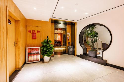 Hongcheng Hotel Guangzhou Shishi Sacred Heart Cathedral Branch