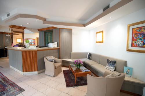 Hotel Garnì Villa Fontana - image 11