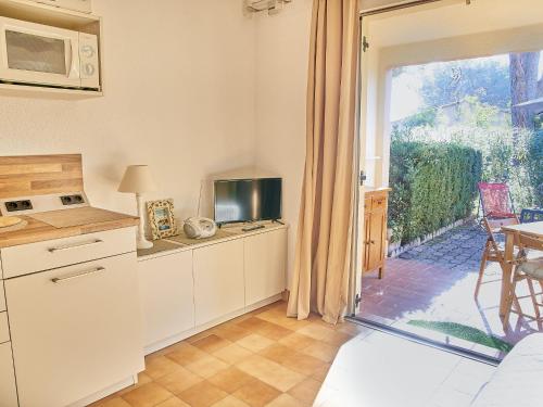 Apartment Pinede Mer et Soleil by Interhome near Pizza du Fournas