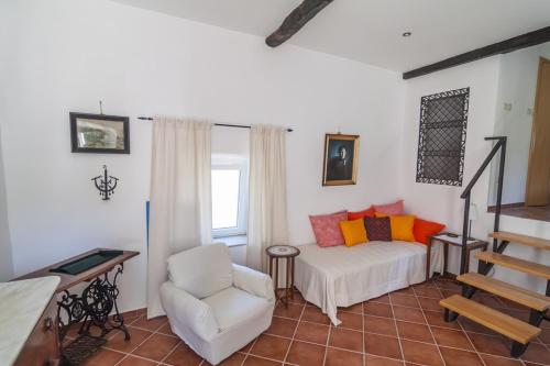 Villa Lucivana with free parking in Popovići