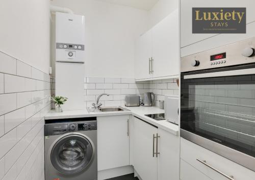 Studio Flat - City Centre Near High Steet - Excellent Location! in Southend-on-Sea