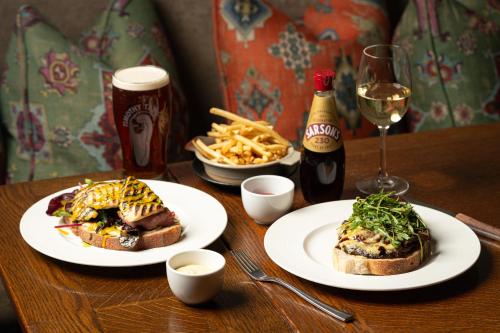 Restaurant, The White Hart in Oldham