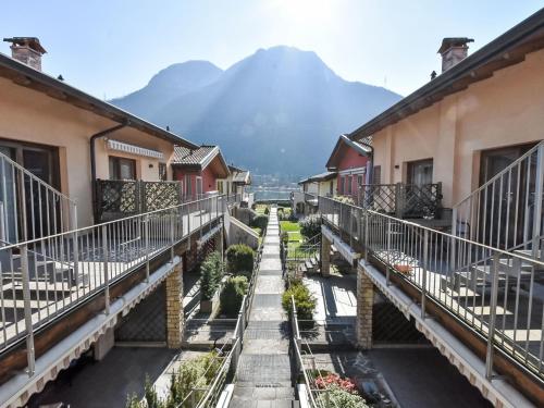 Apartment Endine Pool Apartment by Interhome in Spinone Al Lago