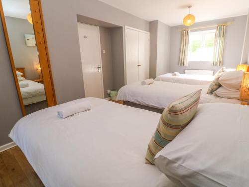 Beachcombers Newquay - image 3