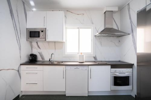 Holiday Home image 1