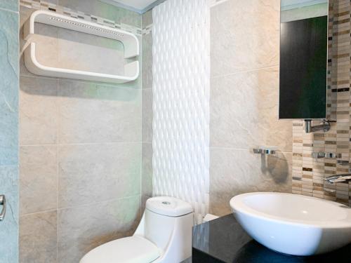 Two-Bedroom Apartment with River View image 4