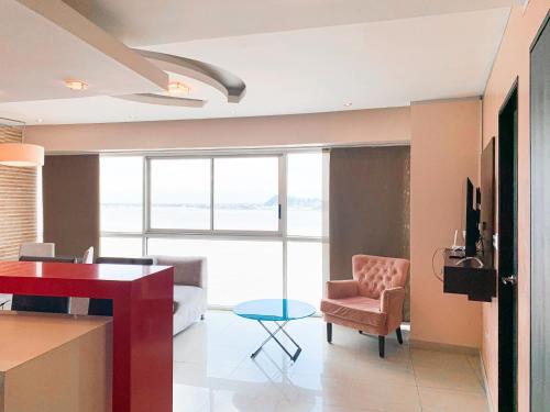 Two-Bedroom Apartment with River View image 7