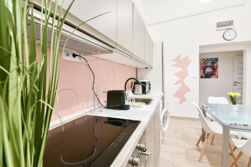 Serenity Suite in the City Center by NW Budapest 