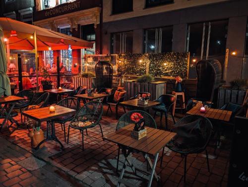 Slapen bij Café de Concurrent (Slapen bij Cafe de Concurrent) in ฟลิซซิงเฮน