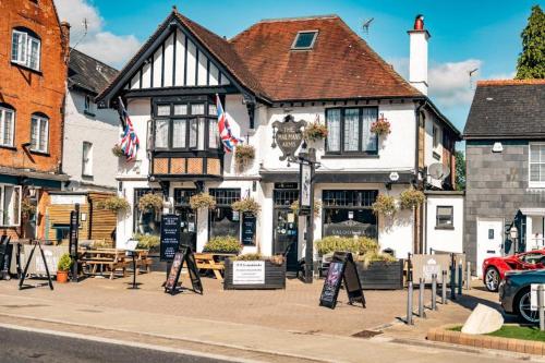 The Stag Hotel - image 8