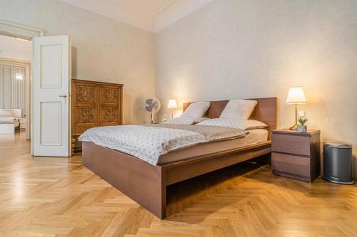2 Bed Flat - Sleeps 6 - Pets - Wifi, Прага (фото 7)