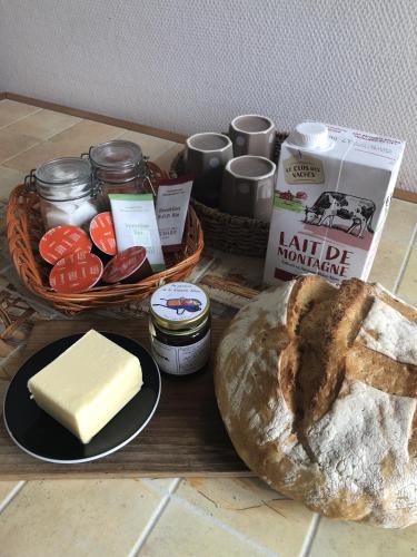 Alimentos e Bebidas, Appartement Les Bons Vivants au coeur de Perrigny in Bourbon-Lancy