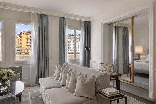 One-Bedroom Apartment with River View image 8